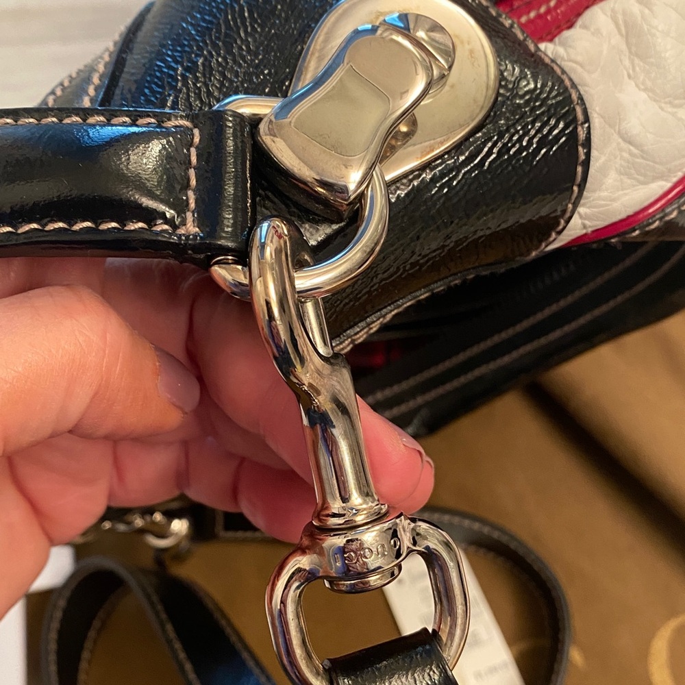Vintage Gucci leather SNOW GLAM HOBO bag silver hardware  Red, White, and Black - Picture 12 of 15